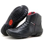Bota motociclista em couro legítimo na cor preta semi impermeável 305