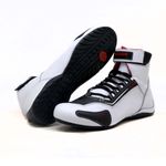 KIT CHINELO Sapatilha para kart cano alto em couro legítimo nas cores branco e preto 311