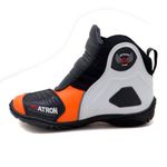 Bota motociclista Atron Shoes AS-HIGHWAY em couro legítimo semi-impermeável emborrachada Com elástico na cor Laranja 408