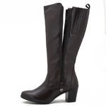 Bota cano alto Plus size com elástico ajustável de na panturrilha couro legítimo fecho com dois zíperes na cor café 9208