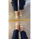Sandália Carol Off White em Couro