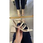 Sandália Jade Off White em Couro