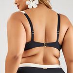 TOP COM ARCO BICOLOR PLUS PRETO COM AREIA