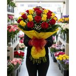 Buque com 20 Rosas Vemelhas e Amarelas