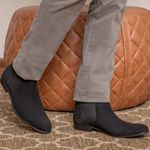 Bota Masculina de Camurça Chelsea Preto 