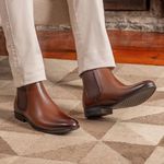 Bota Masculina de Couro Chelsea Mouro