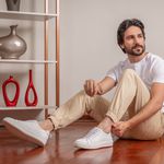 Tênis Casual Masculino em Couro Branco Yaris 