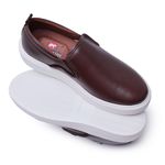 Slip On Couro Café Cloud