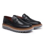 Loafer Orion Couro Preto Sola Tratorada 