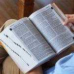 Bíblia Sagrada Iniciação à Vida Cristã - 6ª Edição - Novo Design