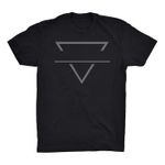 Camiseta Betta13 Triângulo Central Preto
