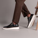 Sneaker Masculino com Cadarço Naturali Microfuros Titanium Preto 