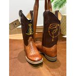 BOTA TEXANA EM COURO ESTILIZADO JACARÉ BORDADO NOSSA SENHORA LARANJA SOLADO DE MADEIRA