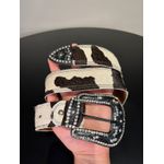 CINTO EM COURO VACA MALHADA COM PELO E STRASS 