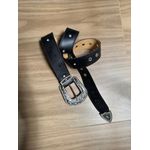 CINTO EM COURO ALL BLACK BORDADO FLORES PRETO