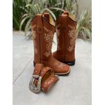COMBO BOTA TEXANA + CINTO EM COURO CARAMELO BORDADO RAMOS BEGE