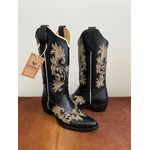 BOTA TEXANA EM COURO PRETO FOLHAS BEGE BICO FINO SOLAOD PVC