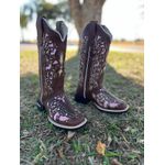 BOTA TEXANA EM COURO MARROM A LASER GLITTER ROSA + METAIS