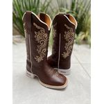 BOTA TEXANA EM COURO LÁTEGO MARROM COM BORDADO RAMOS DOURADO SOLADO BRANCO