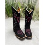 BOTA TEXANA EM COURO PRETO BORDADO TOURO ROSA