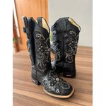 BOTA TEXANA EM COURO PRETO A LASER CRUZ GLITTER PRETO + METAIS + KIT FACA