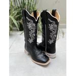 BOTA TEXANA EM COURO PRETO BORDADO RAMOS SOLADO BRANCO