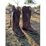 BOTA TEXANA EM COURO MARROM BORDADO TRIBAL COM TRICE E CORDINHAS
