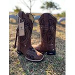 BOTA TEXANA EM COURO MARROM BORDADO TRIBAL COM TRICE E CORDINHAS