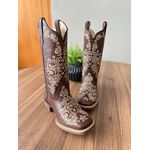 BOTA TEXANA EM COURO MARROM BORDADO FLORES BEGE SOLADO MARROM