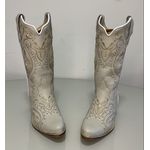 BOTA TEXANA EM COURO OFF WHITE BORDADO TRIBAL BICO FINO SOLADO MADEIRA 