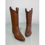 BOTA TEXANA EM COURO MUSTANG COM METAIS BICO FINO PVC