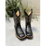 BOTA TEXANA EM COURO PRETO BORDADO RAMOS BEGE + METAIS + PERSONALIZAÇÃO 