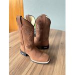BOTA TEXANA EM COURO MARROM BORDADO RAMOS CANO PEAO