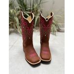 BOTA TEXANA EM COURO BORDADO TRIBAL E FLORAO ROSA