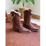 BOTA TEXANA EM COURO BORDADO RAMOS MARROM BICO FINO SOLADO MADEIRA CANO TRADICIONAL