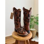 BOTA TEXANA EM COURO MUSTANG E LASER CRUZ + METAIS E BRIDÃO