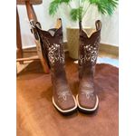 KIT BOTA TEXANA EM COURO BORDADO CAVALO E BORBOLETA + SUPORTE PARA CELULAR + KIT FACA + NOME PERSONALIZADO