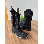 KIT BOTA TEXANA EM COURO NOBUCK PRETO BORDADO RAMOS ALL BLACK + METAIS + BAINHA + FACA