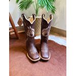 BOTA TEXANA EM COURO LATEGO MARROM BORDADO CAVALO BEGE