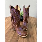 BOTA TEXANA EM COURO MUSTANG BORDADO TRIBAL ROXO E BEGE COM TRICE E CORDINHAS