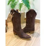 BOTA TEXANA EM COURO NOBUCK CHOCOLATE BORDADO BÁSICO MARROM SOLADO BICO FINO MADEIRA