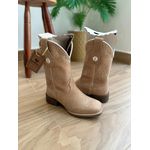 BOTA TEXANA EM COURO NOBUCK AREIA BORDADO ARAME E NOSSA SENHORA CANO TRADICIONAL