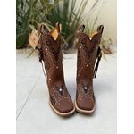 BOTA TEXANA EM COURO MARROM BORDADO TRIBAL COM TRICE E CORDINHAS