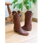 BOTA TEXANA EM COURO BORDADO RAMOS MARROM SOLADO BICO FINO MADEIRA COM METAIS E STRASS