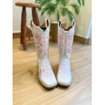BOTA TEXANA EM COURO BRANCO BORDADO ROSA CLARO COM METAIS E STRASS SOLADO MARROM