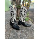 BOTA TEXANA EM COURO OFF WHITE E PRETO A LASER GLITTER PRETO + METAIS