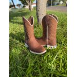 BOTA TEXANA EM COURO BORDADO QUADRICULADO SOLA BRANCA