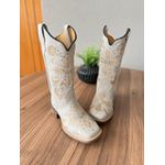 Bota Texana em Couro Off White Noiva