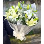 Buquê de Lírios Brancos