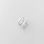 Brinco argola lisa oval media tradicional prata 925 